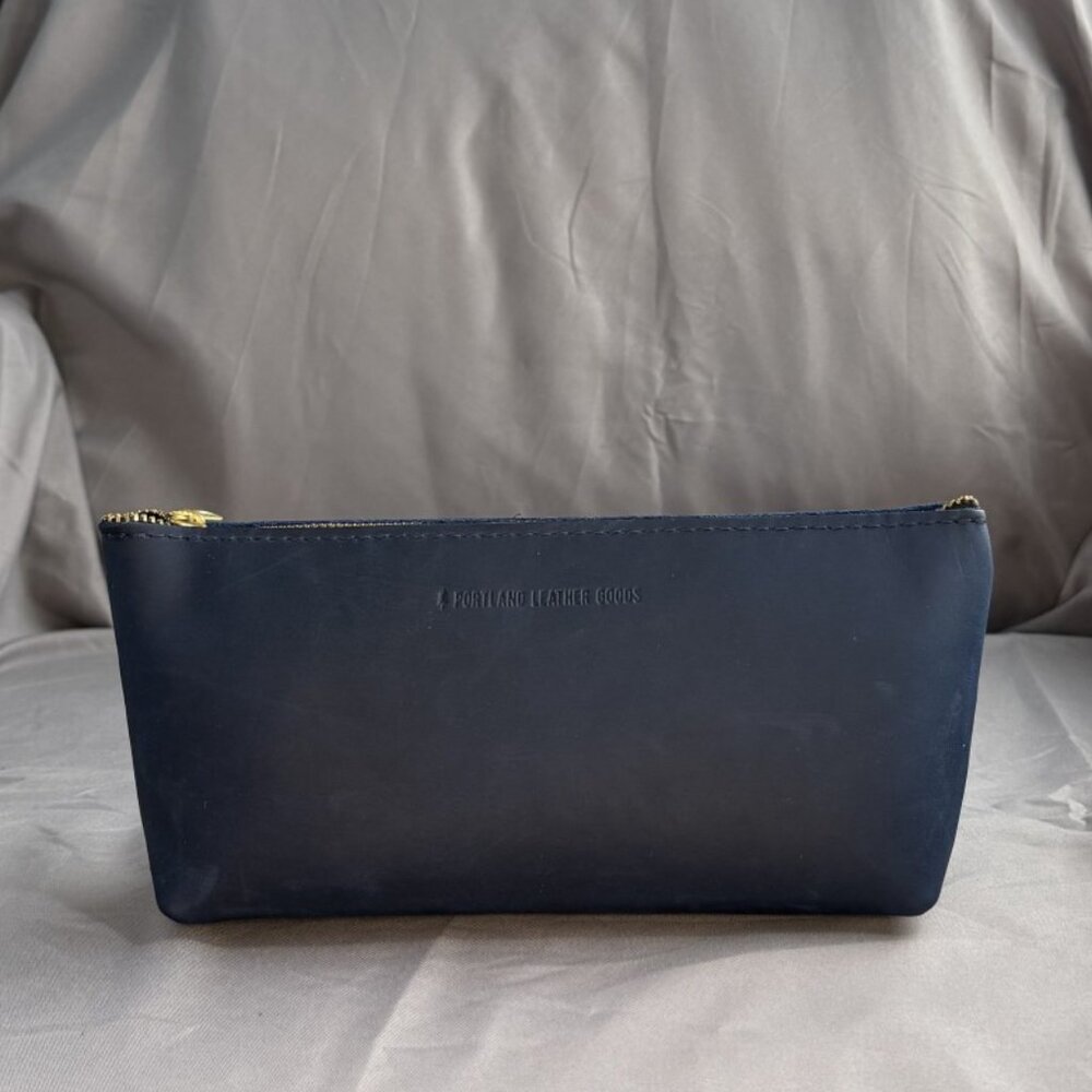 Portland Leather, Utility Bag, Deep Water (Navy Blue), EUC